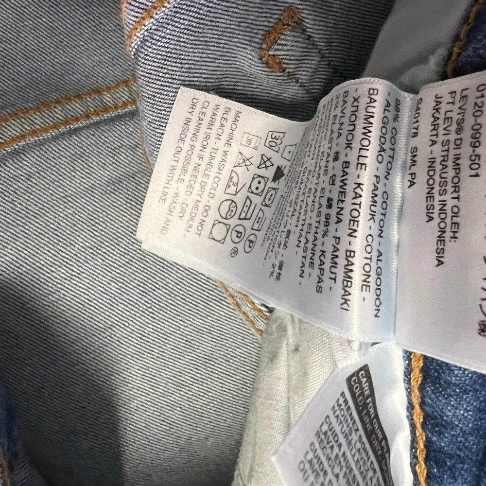 Levi's Premium Wedgie Skinny Jeans  22W - Picture 9 of 9